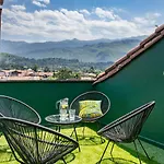 Hotel apartamentowy San Roque En By Megustarural