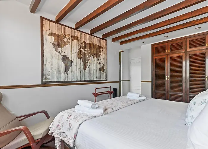 Apartahotel San Roque En By Megustarural