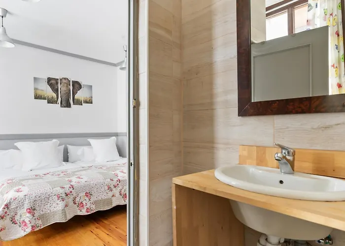 Apartahotel San Roque En By Megustarural